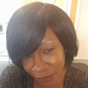 Meet your Posher, Yolanda